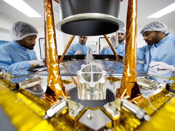 UAE aims to grow date palms on Mars: how a desert icon becomes a space survival tool | Die Geissens Real Estate | Luxus Immobilien mit Carmen und Robert Geiss – Die Geissens in Dubai