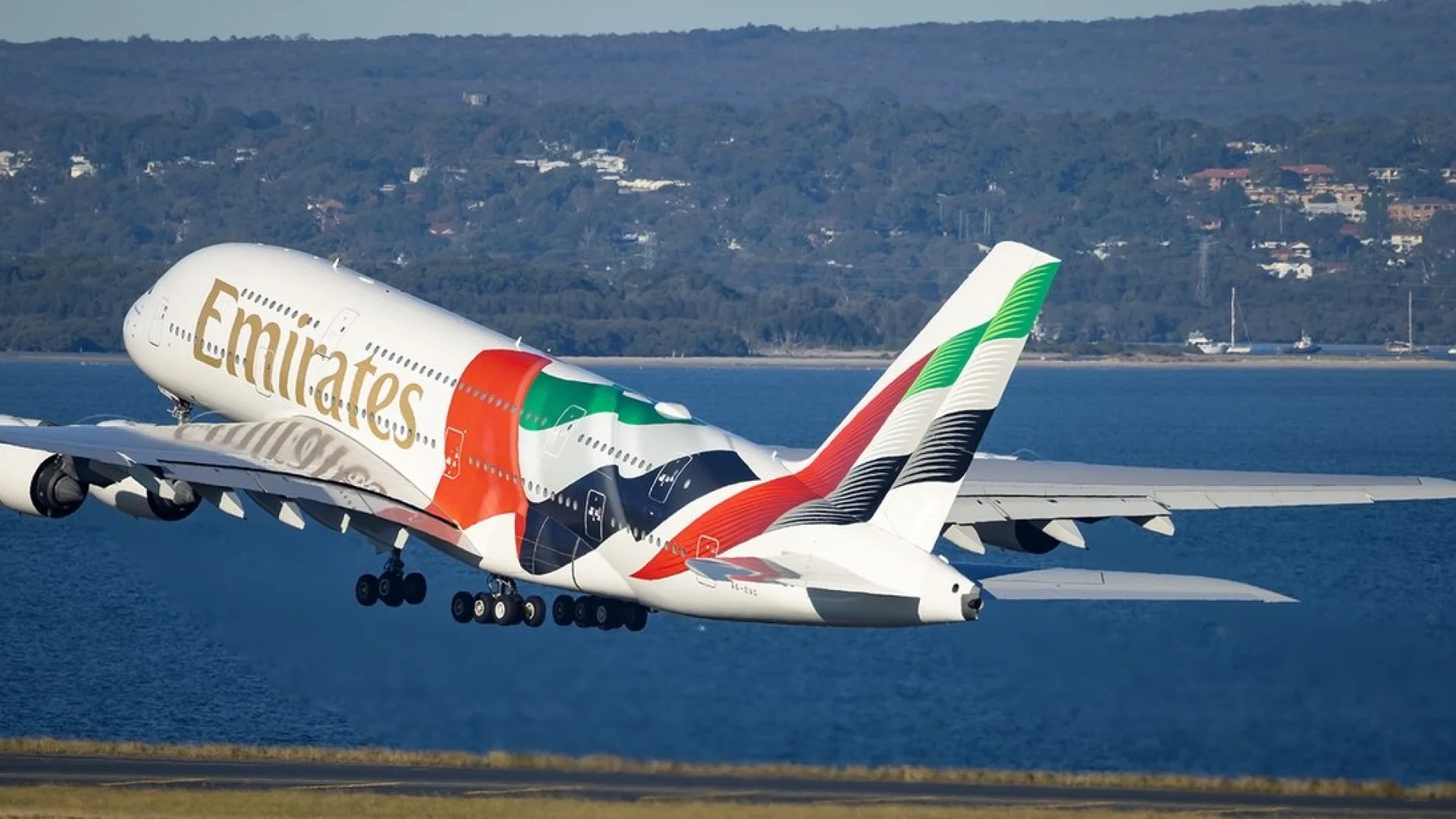 Emirates: livrée A380 au drapeau des EAU | Die Geissens Real Estate | Luxus Immobilien mit Carmen und Robert Geiss – Die Geissens in Dubai