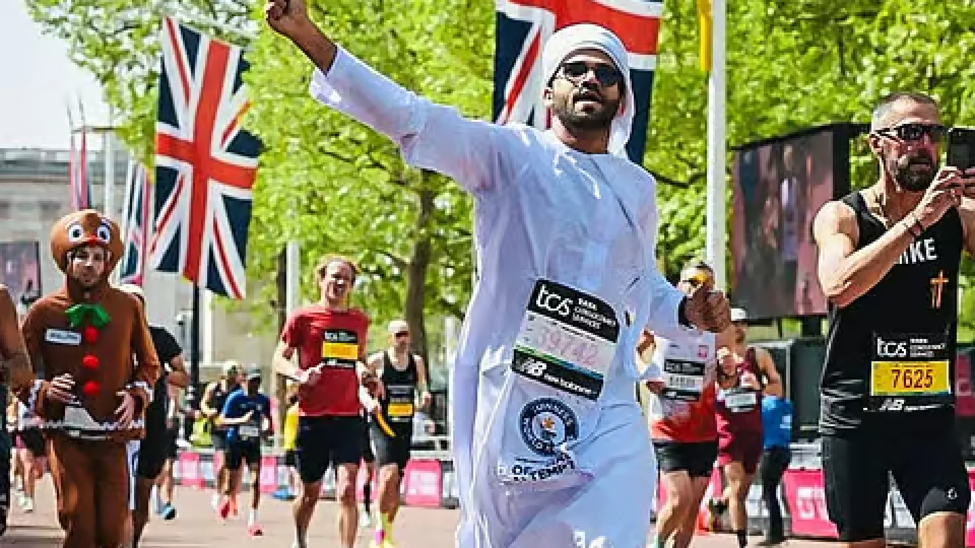 Sprint Kandura: record Guinness au Marathon de Londres | Die Geissens Real Estate | Luxus Immobilien mit Carmen und Robert Geiss – Die Geissens in Dubai