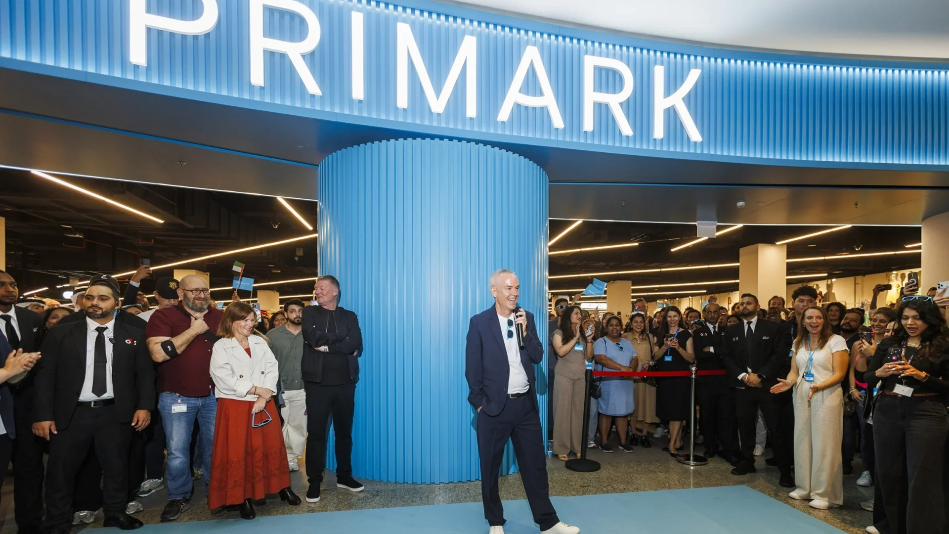 Primark opens at Dubai Mall with “stock more than enough” | Die Geissens Real Estate | Luxus Immobilien mit Carmen und Robert Geiss – Die Geissens in Dubai